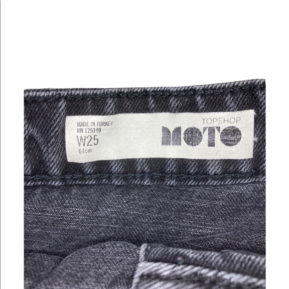 (SOLD) 🎊NWOT TOP SHOP MOTO BLUE DENIM MINI SKIRT - Picture 4 of 4